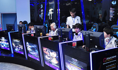 以频繁变向 以频繁变向