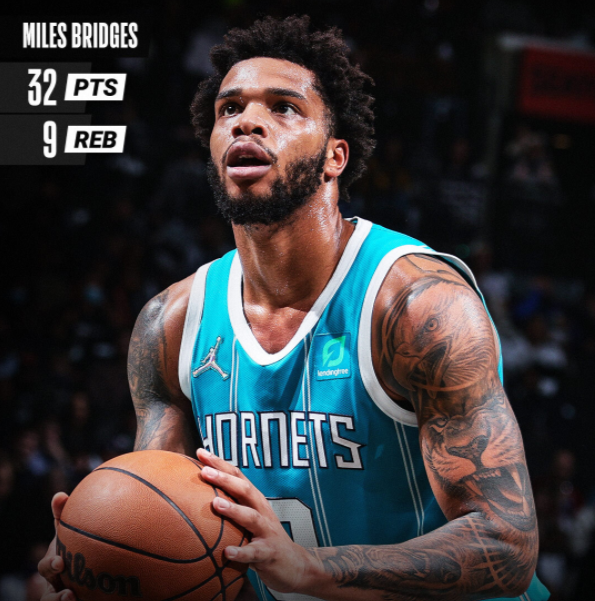 夜间观赛既 夜间观赛既